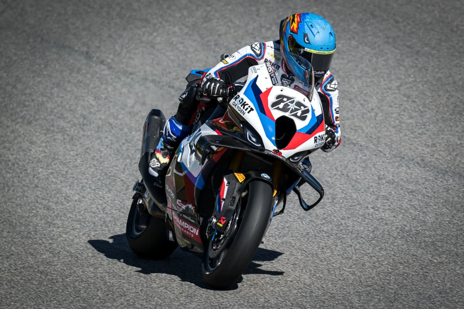BMW M 1000 RR racing front view
